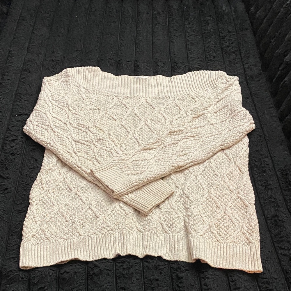 Croft & Barrow Cream Cable Knit Sweater